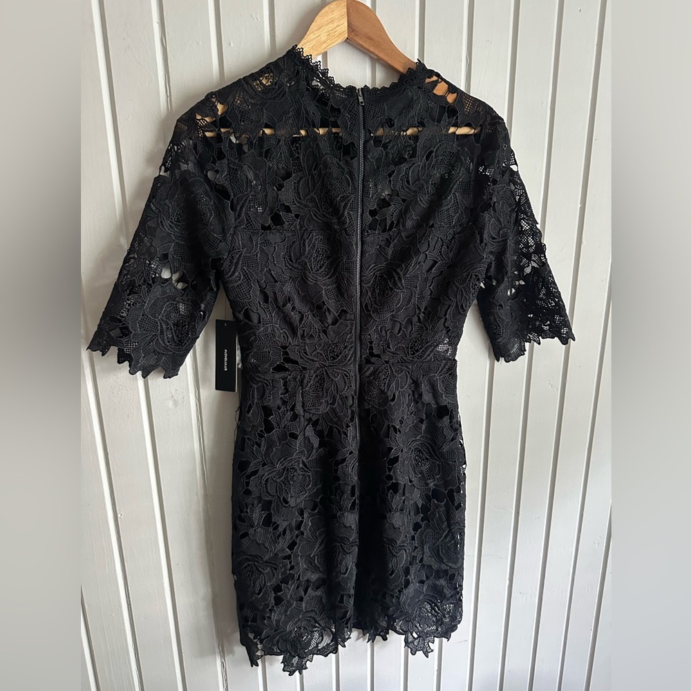 NWT Lulu’s black lace dress - Picture 7 of 12